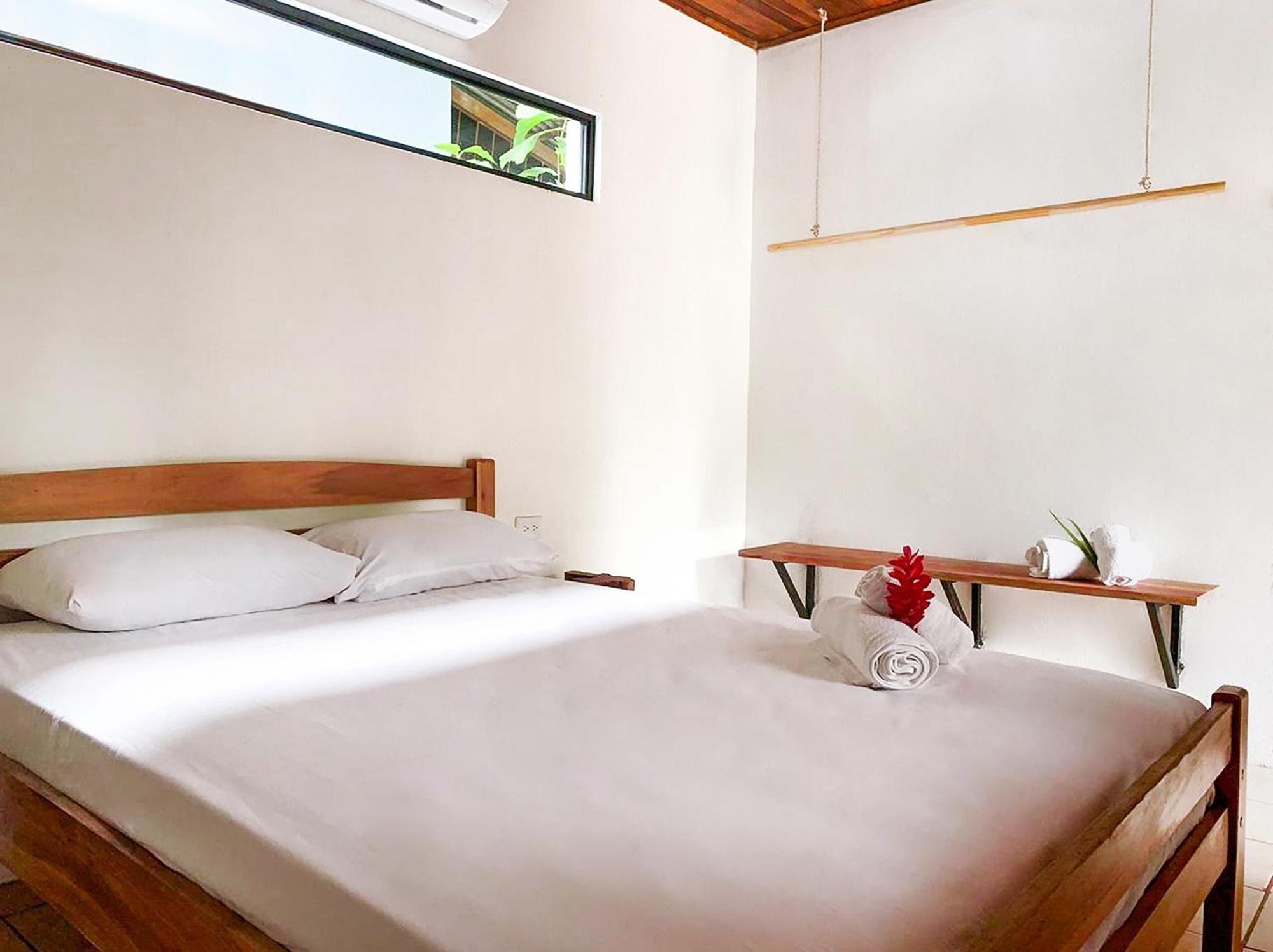 Ico Living Hostel Playa Santa Teresa  Exterior photo